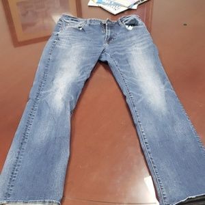 American Eagle Extreme Flex 32x34